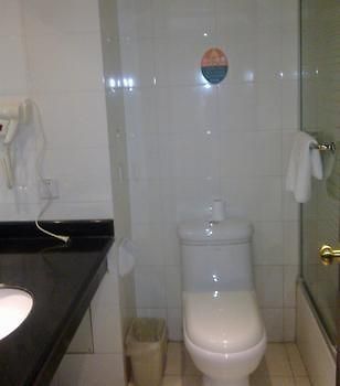 Green Tree Inn Gaoyou Tonghu Road Beihai Express Hotel Yangzhou Extérieur photo